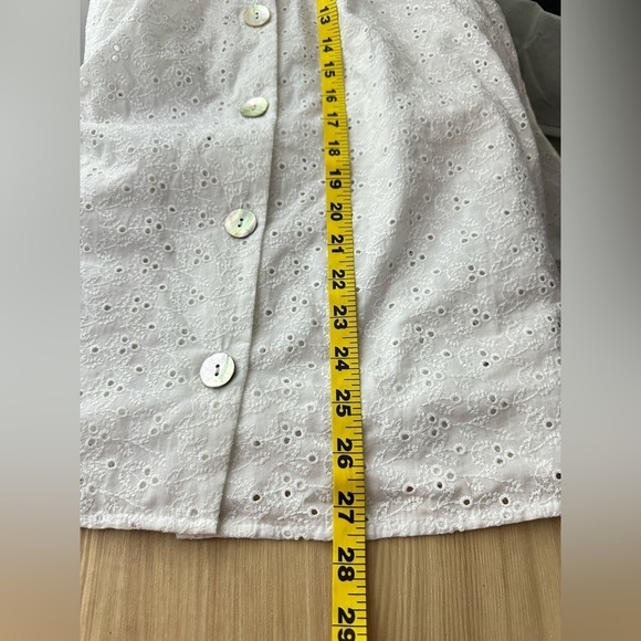 NWT Zara White Oversized Eyelet Button Peplum Blouse Sz M - Picture 7 of 10
